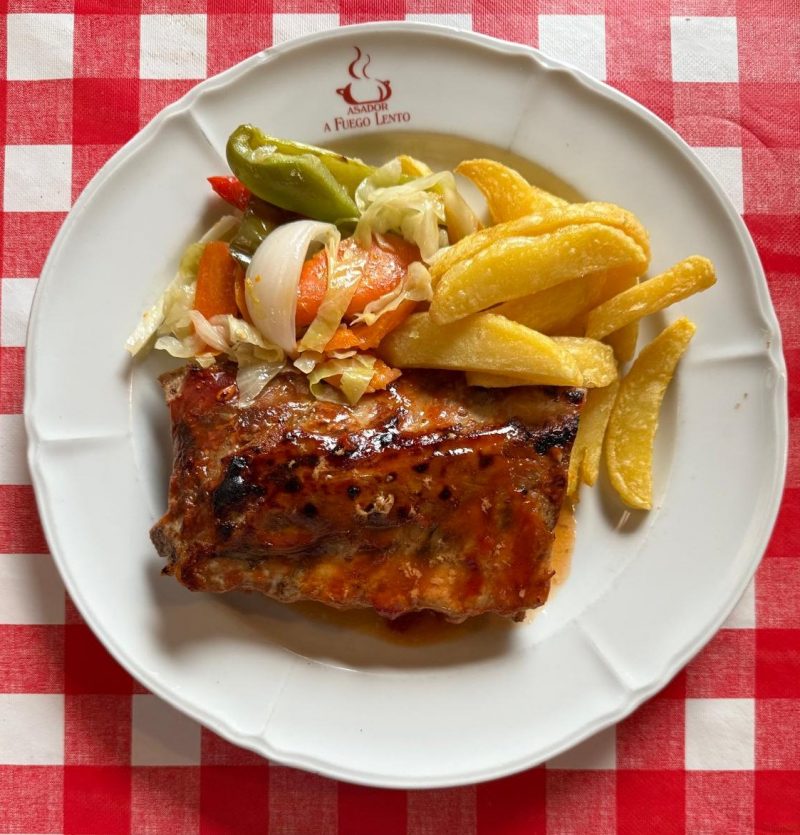 Corbata de Costillas de Cerdo a la Barbacoa